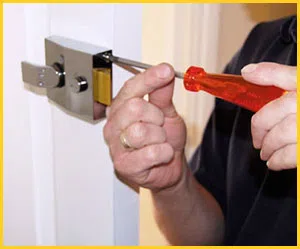 Exclusive Locksmith Service Indianapolis, IN 317-456-5558 Exclusive Locksmith Service Indianapolis, IN 317-456-5558 - 10-lock-smiths